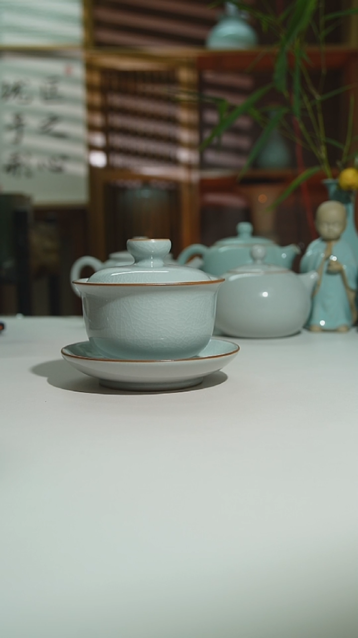 运圈月白随缘盖碗二级