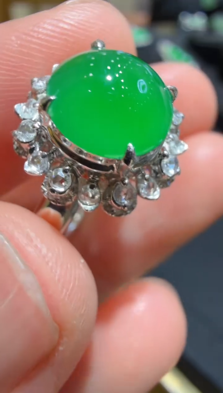 18K金镶嵌戒指翡翠多样性团购发一件