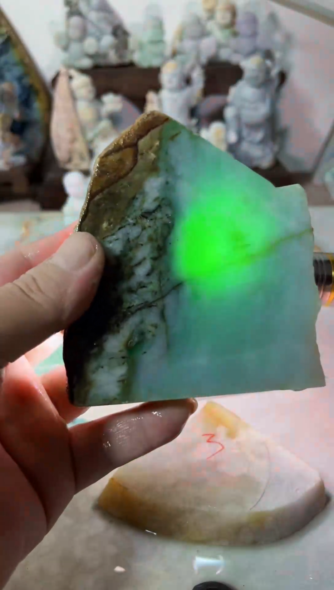 【闪购商品】翡翠吊坠(不含链)未镶嵌A1001