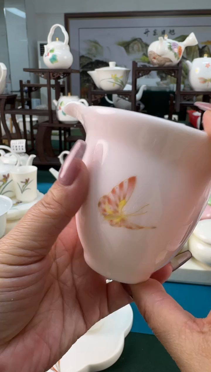 【闪购商品】瓷器 ······.......