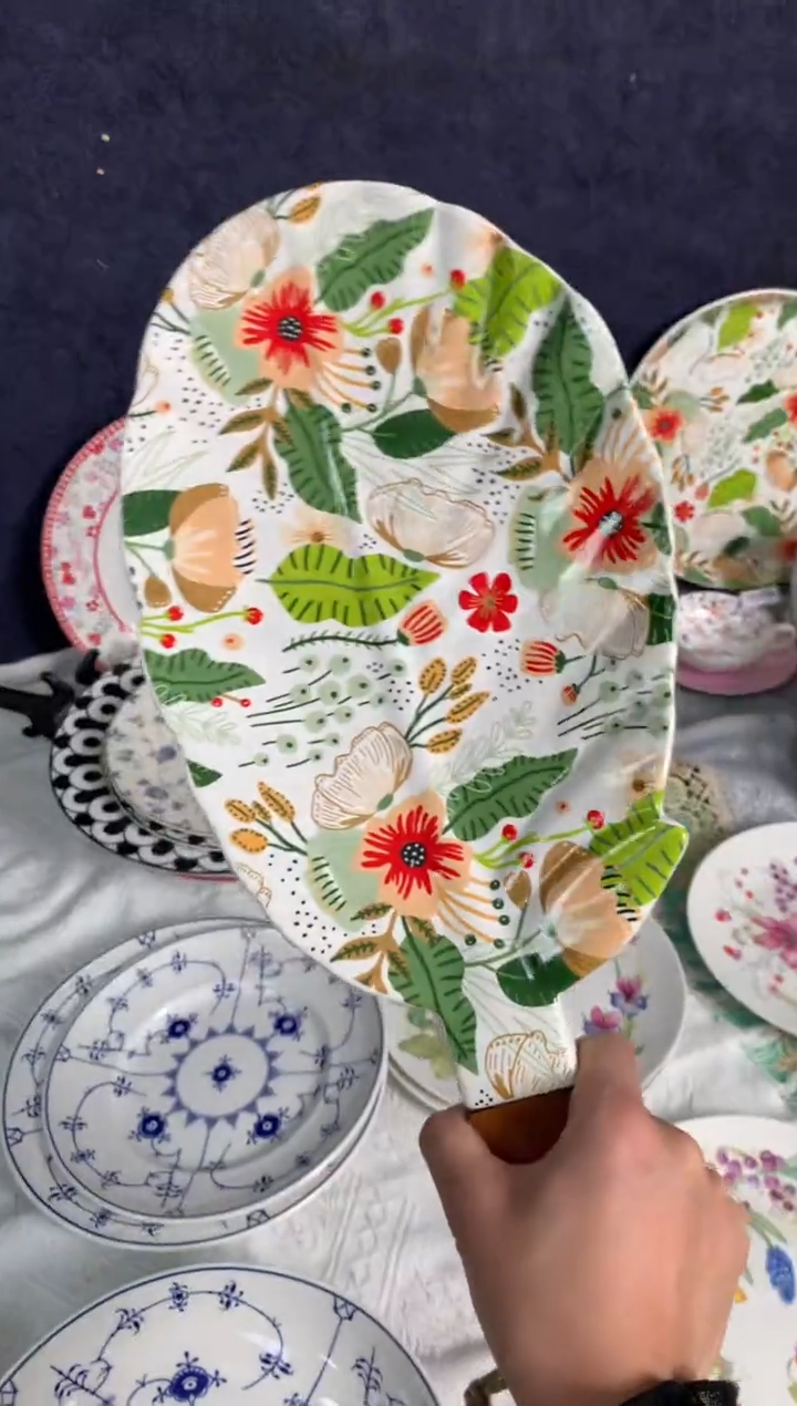 【闪购商品】瓷片陶瓷原单CC909餐具1个