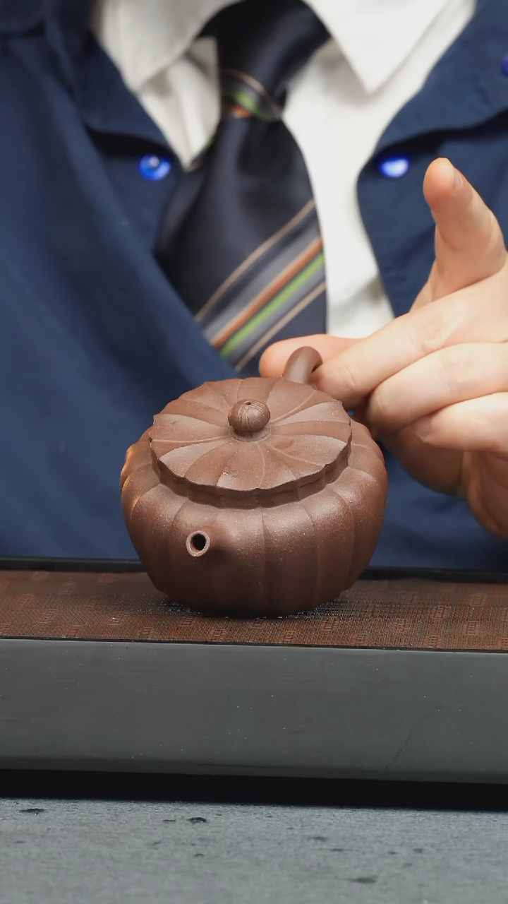 【闪购商品】紫砂茶壶明清 鸣远覆莲筋纹壶