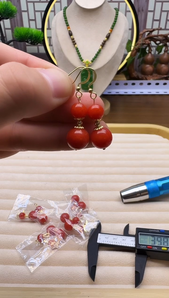 14K金镶嵌翡翠耳饰E154  