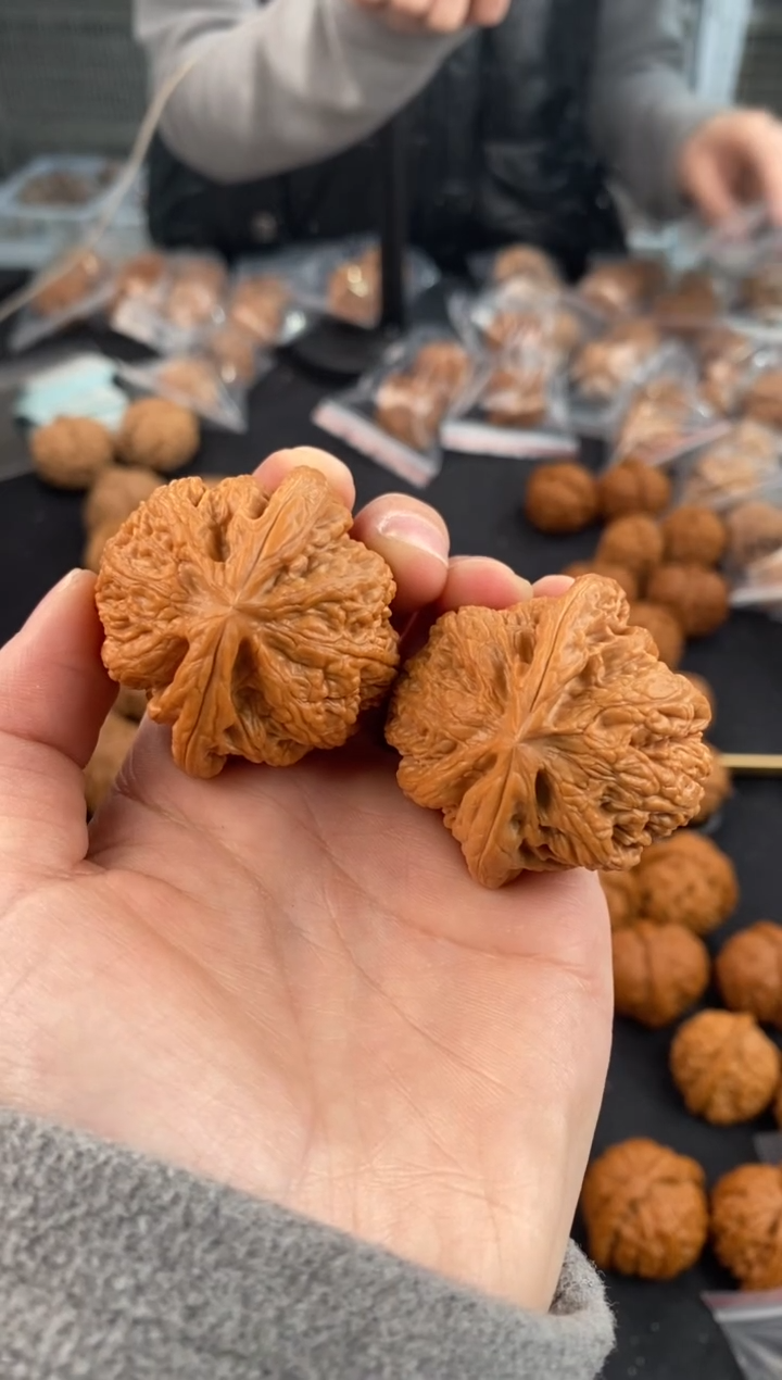 【闪购商品】文玩核桃把件肉球筋42-x329