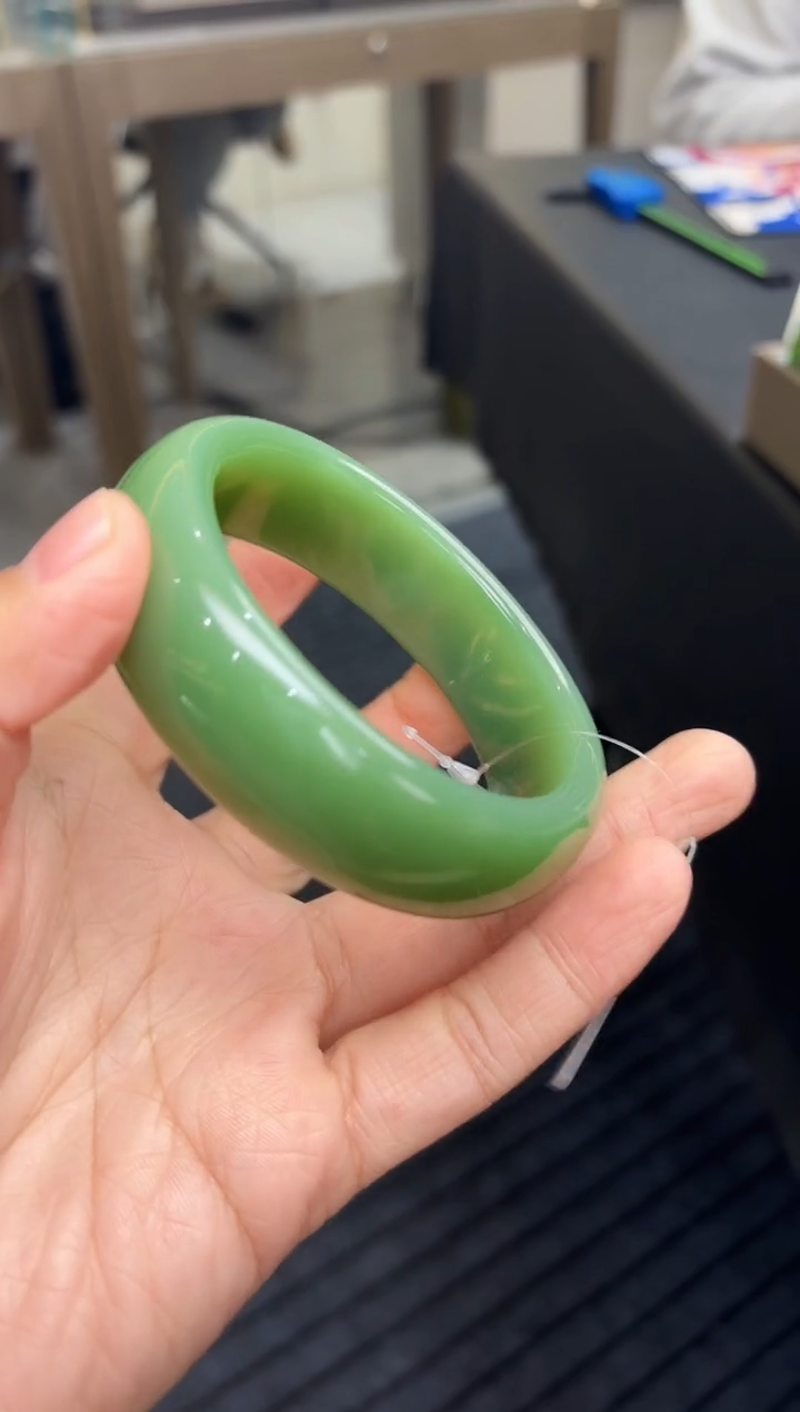 未镶嵌手镯和田玉粉青大宽胎手镯61.4