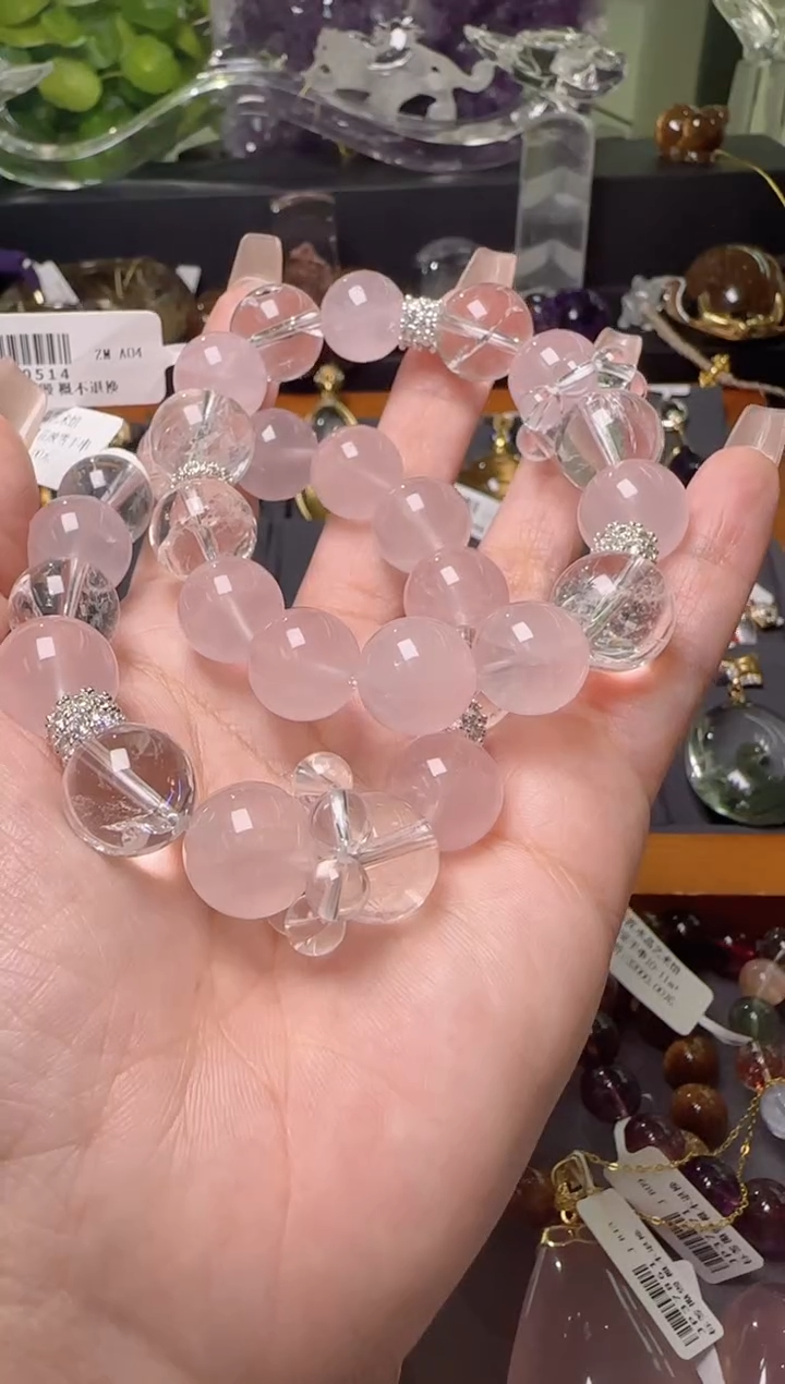 【闪购商品】水晶手串未镶嵌粉水晶桃花映雪手串 多样发一M20514