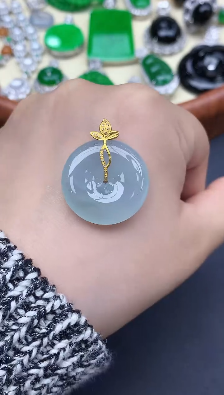 颈饰18K金镶嵌翡翠248-中国好珍宝