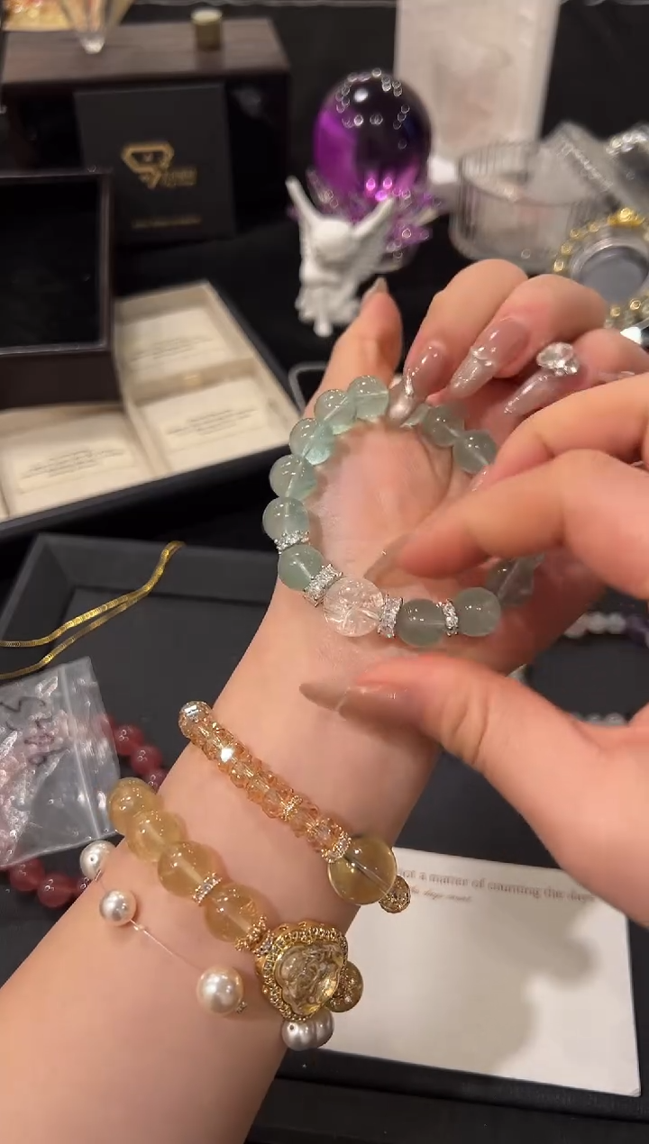 未镶嵌手链水晶绿萤石设计款手串