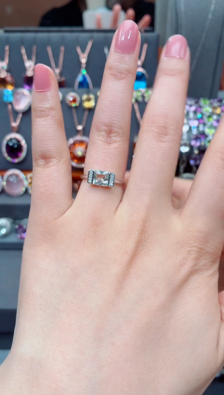 银S925镶嵌戒指水晶水晶戒指