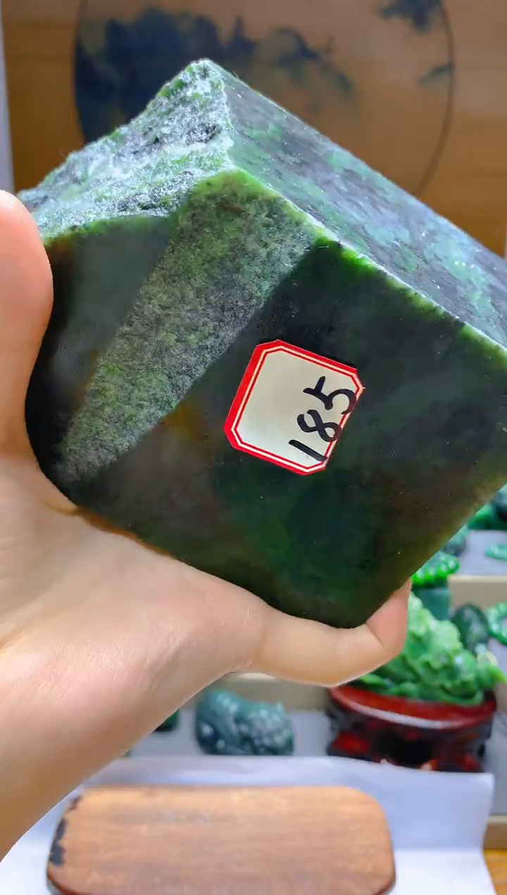 【闪购商品】和田玉（碧玉）未镶嵌珠宝半成品1