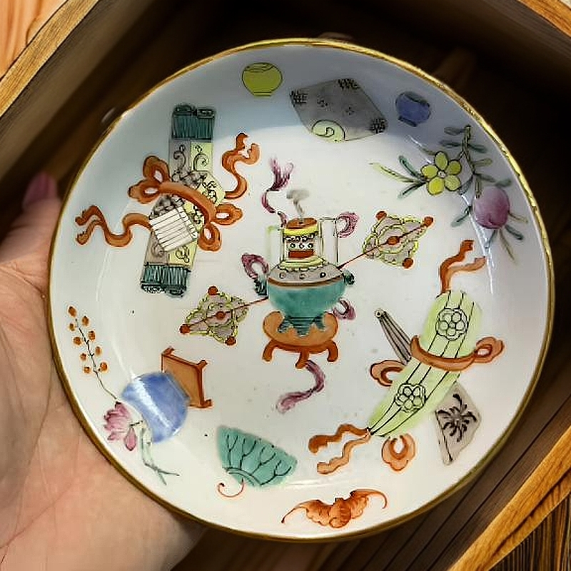粉彩瓷器盘子全品