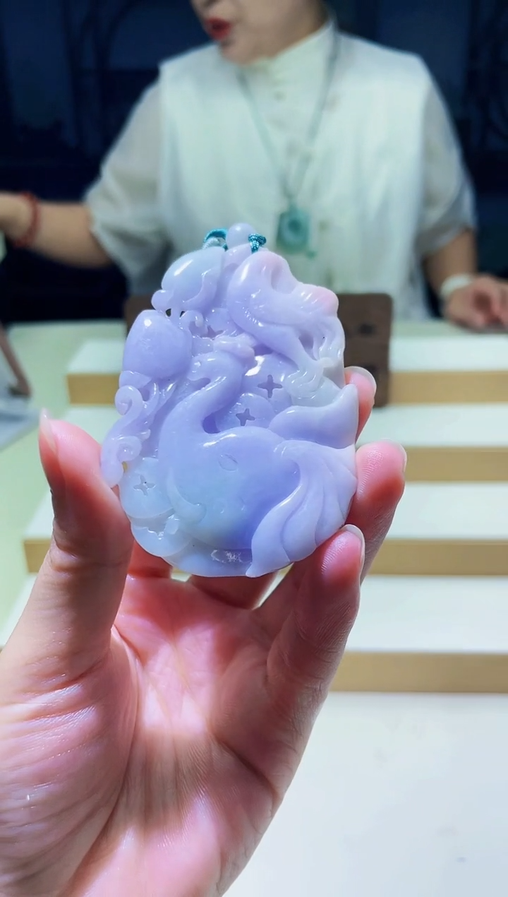 颈饰未镶嵌翡翠08280067