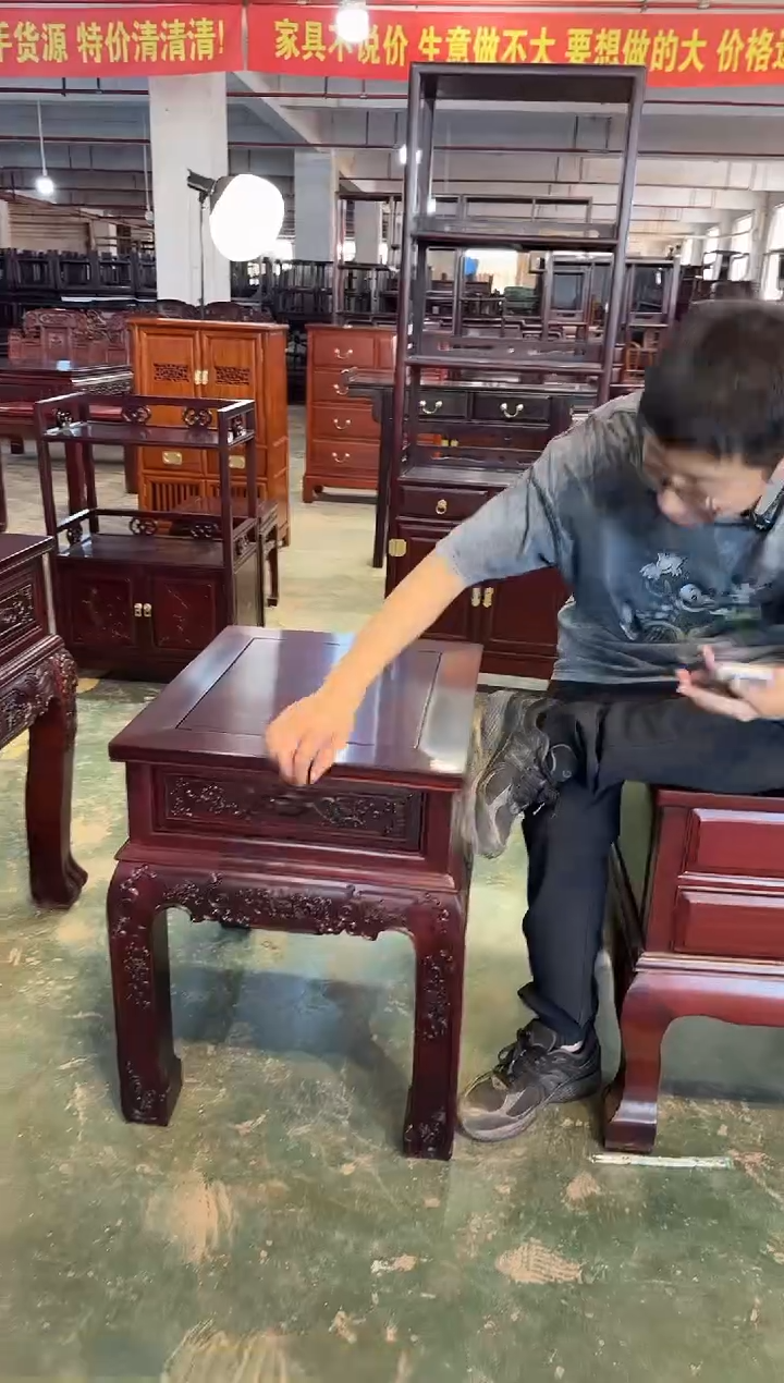 黑酸枝木类成套家具J11