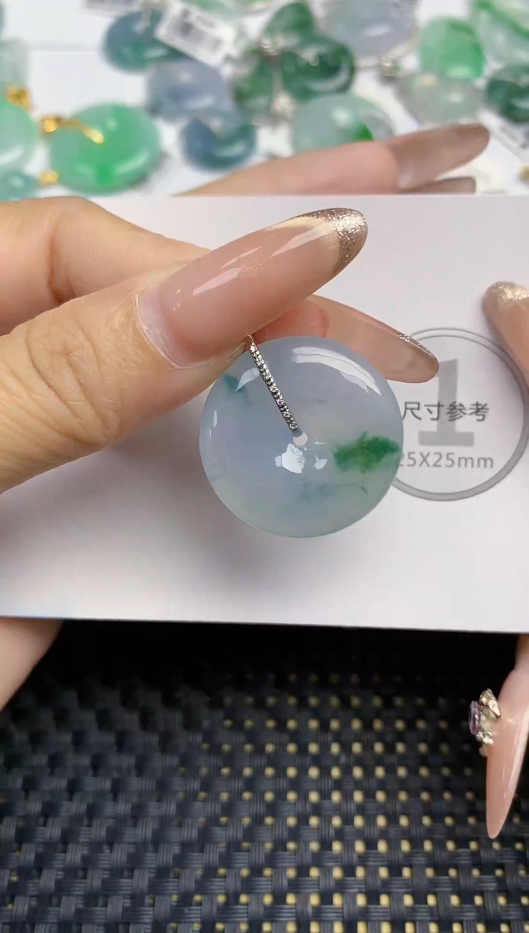 颈饰18K金镶嵌翡翠天然缅甸A货翡翠百元以上9元证书费自理