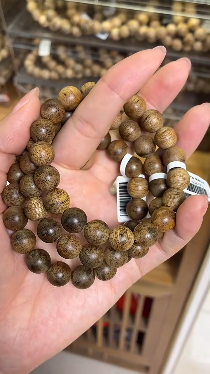 沉香手串菩萨棋圆珠单圈1.1多样性发其一