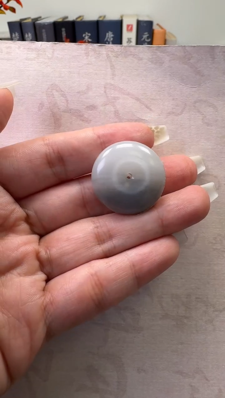 【闪购商品】和田玉颈饰未镶嵌平安扣