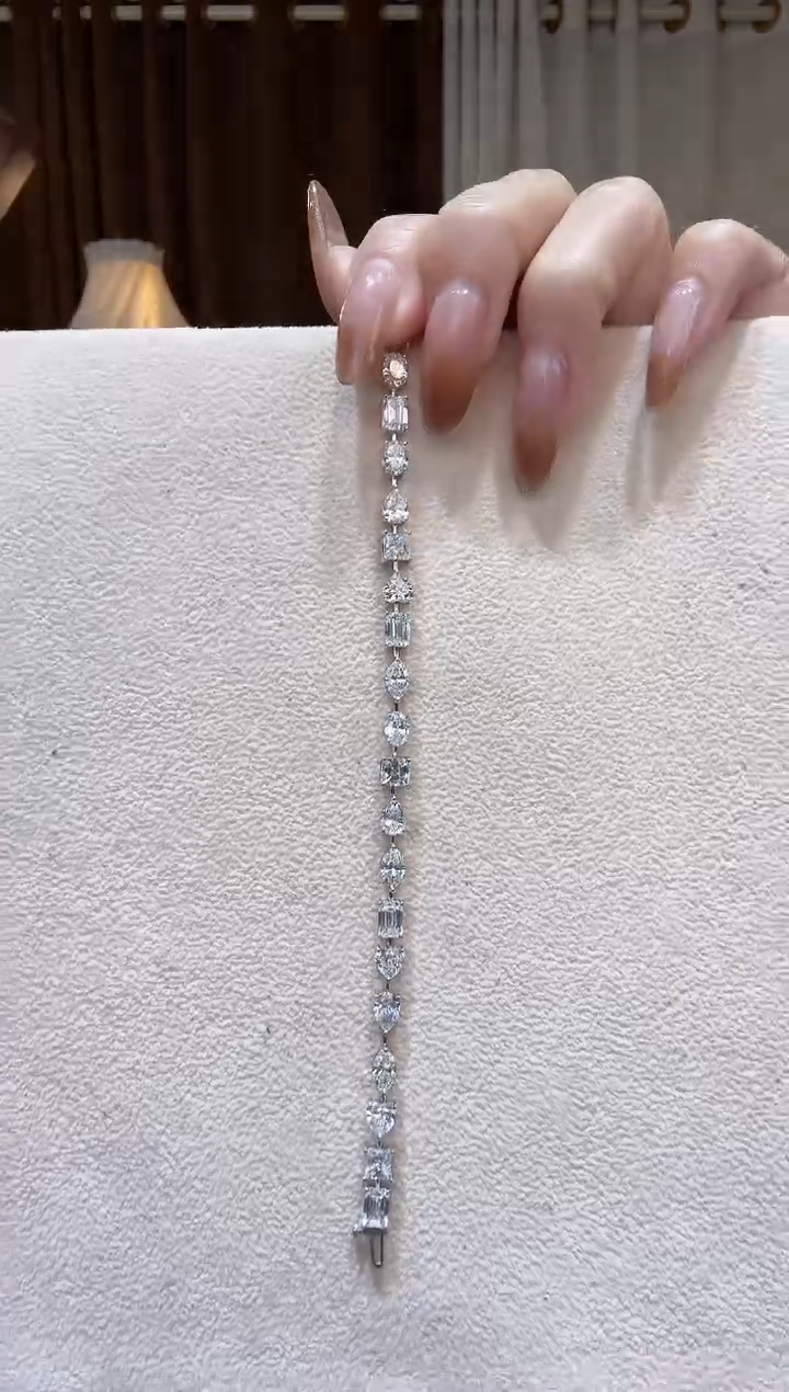 18K金镶嵌实验室培育钻石18k金k白50分异形钻组合手链 14长