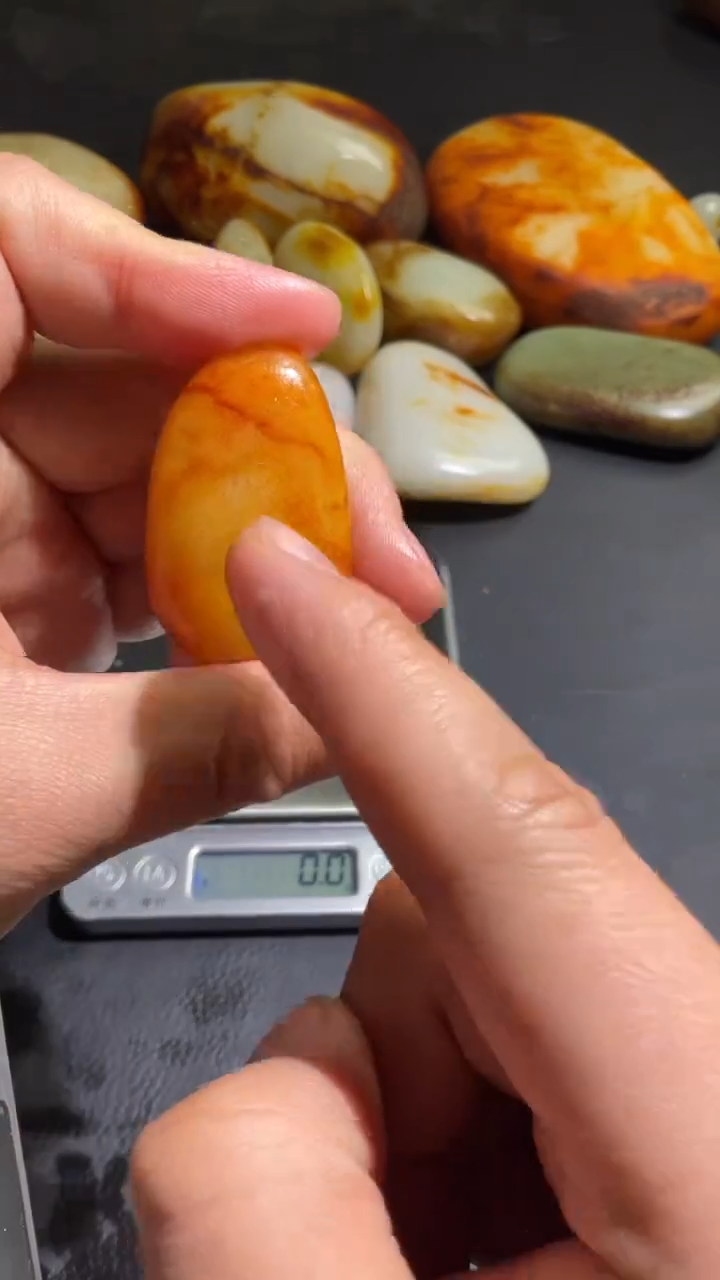 【闪购商品】和田玉（糖玉）吊坠未镶嵌和田玉籽石吊坠