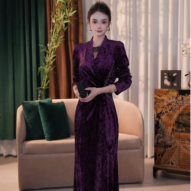 SUSSI/古色25秋冬新品新年丝绒连身立领长袖连衣裙鱼尾连衣裙女