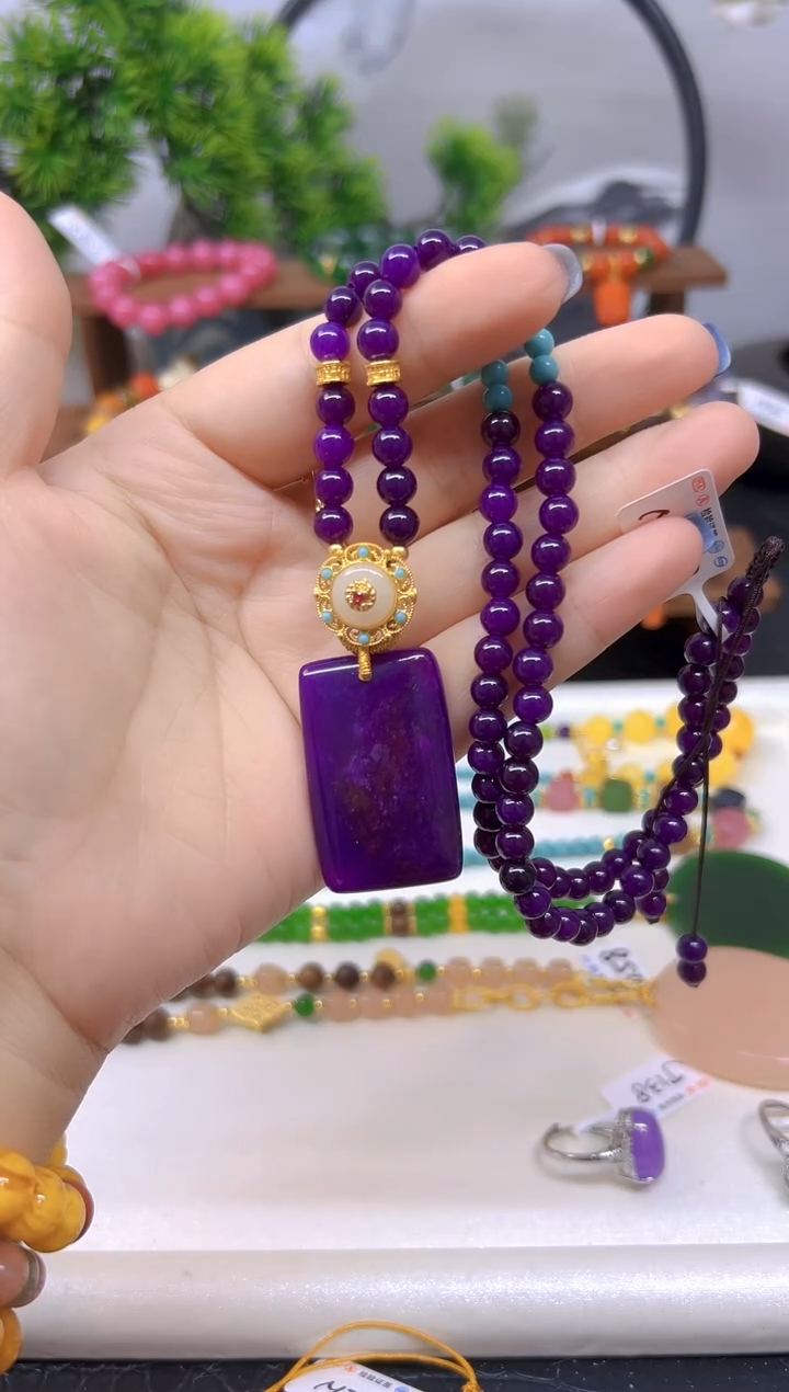 苏纪石（舒俱来）未镶嵌颈饰M788