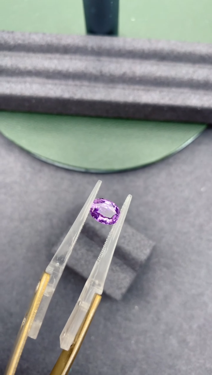 【闪购商品】彩色蓝宝石裸石未镶嵌1.5ct 无烧紫蓝宝