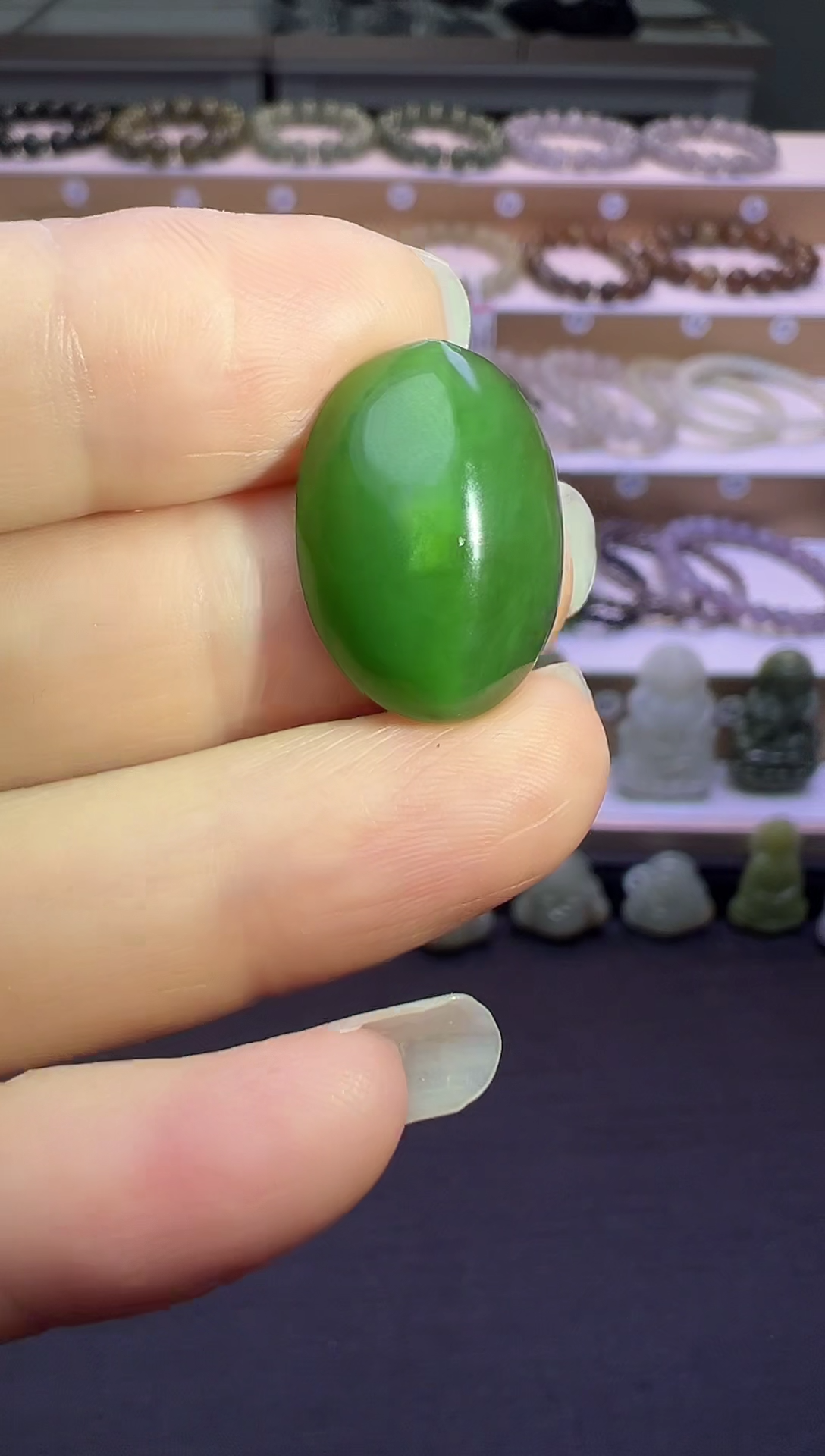 颈饰未镶嵌和田玉123号链接约卡21*16*5有黑点 