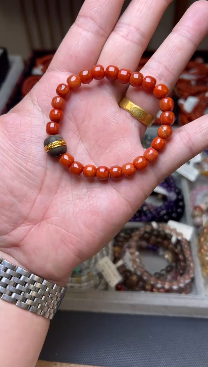 未镶嵌手串玛瑙/玉髓红玛瑙单圈手串