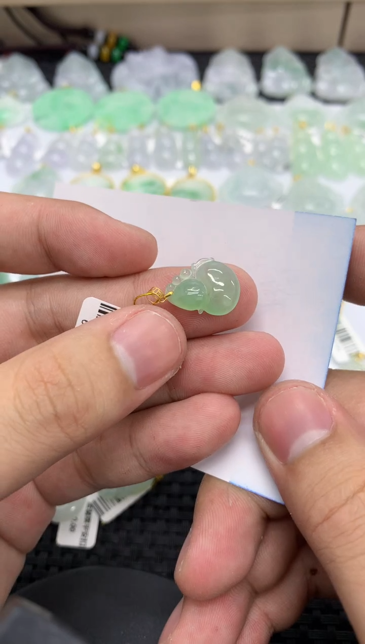 【闪购商品】翡翠颈饰18K金镶嵌11111111111