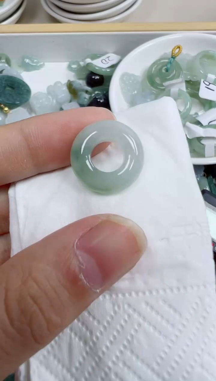 散珠翡翠977号，A货翡翠