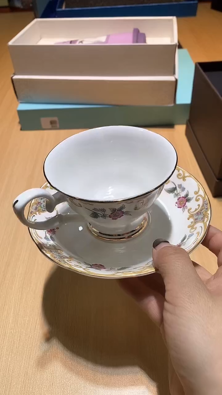 【闪购商品】瓷片锅碗瓢盆一件不剩