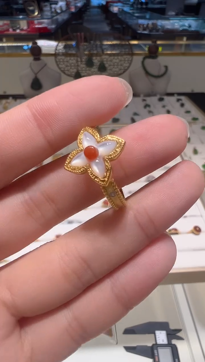 【闪购商品】南红玛瑙戒指银S925镶嵌36