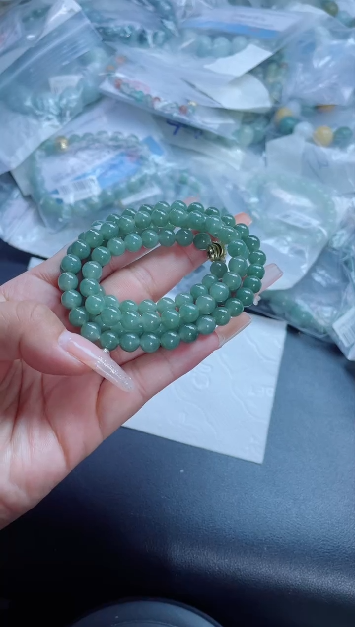 定制翡翠未镶嵌珠串