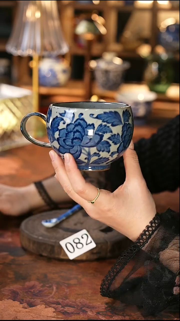 茶碗...........082