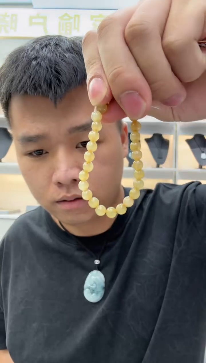 未镶嵌挂件翡翠好***来天然翡翠A货孤品一件