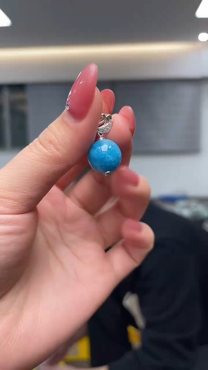 未镶嵌针钠钙石（海纹石）颈饰（多样性发一件）