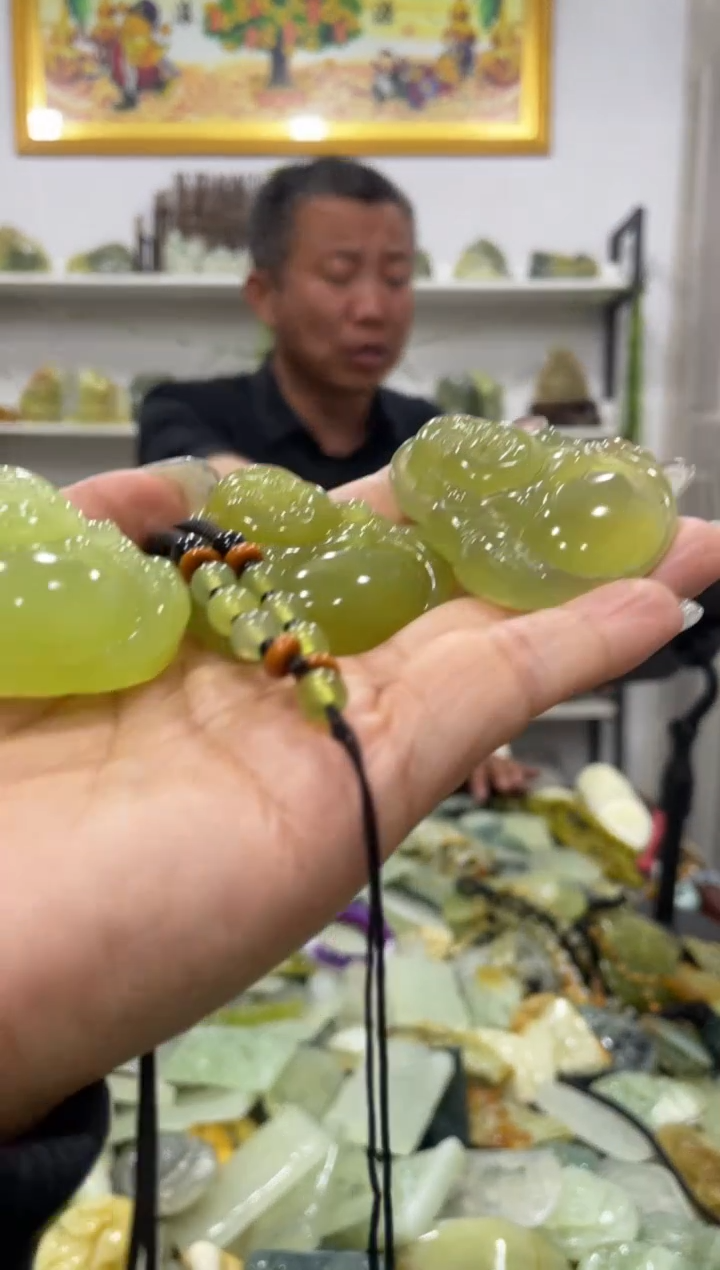 岫玉未镶嵌吊坠多样性发货其中发一件