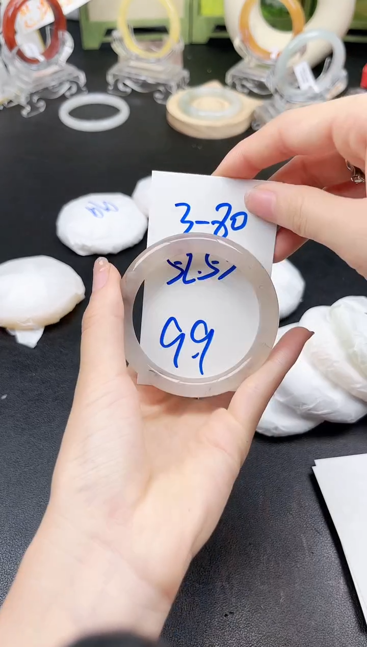 未镶嵌手镯石英质玉3-80