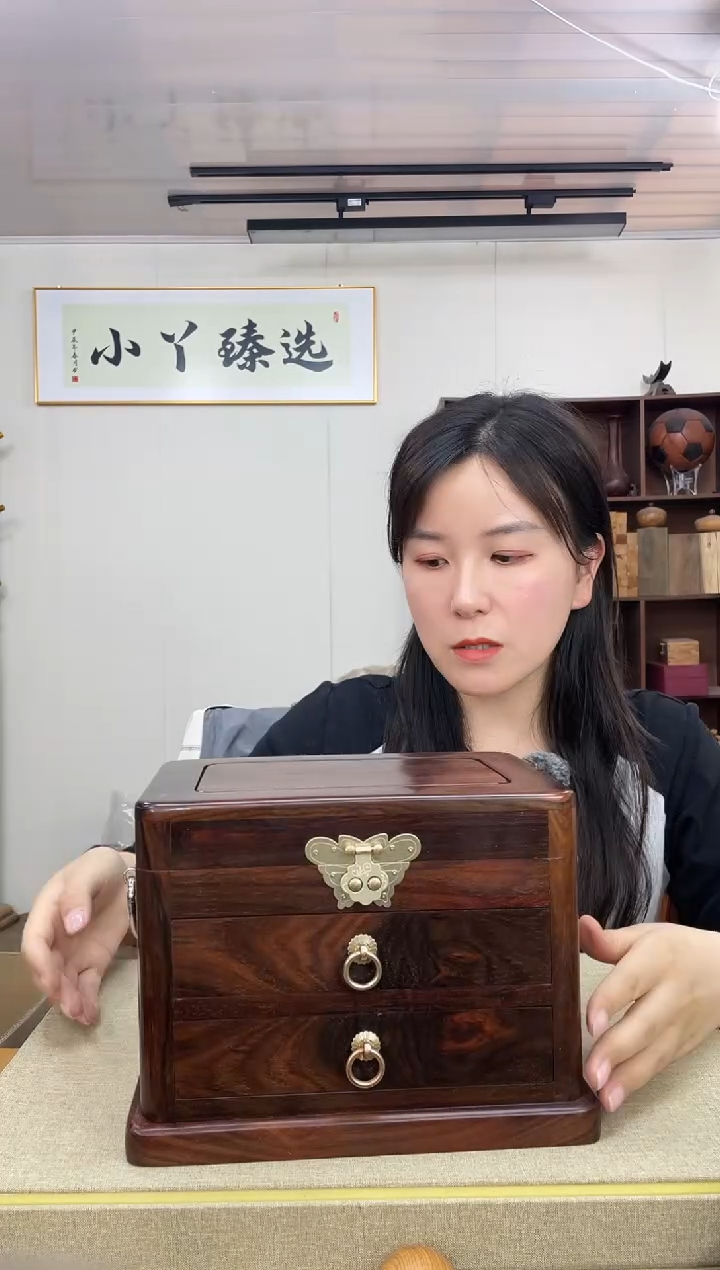 129大红酸枝首饰箱子木木木