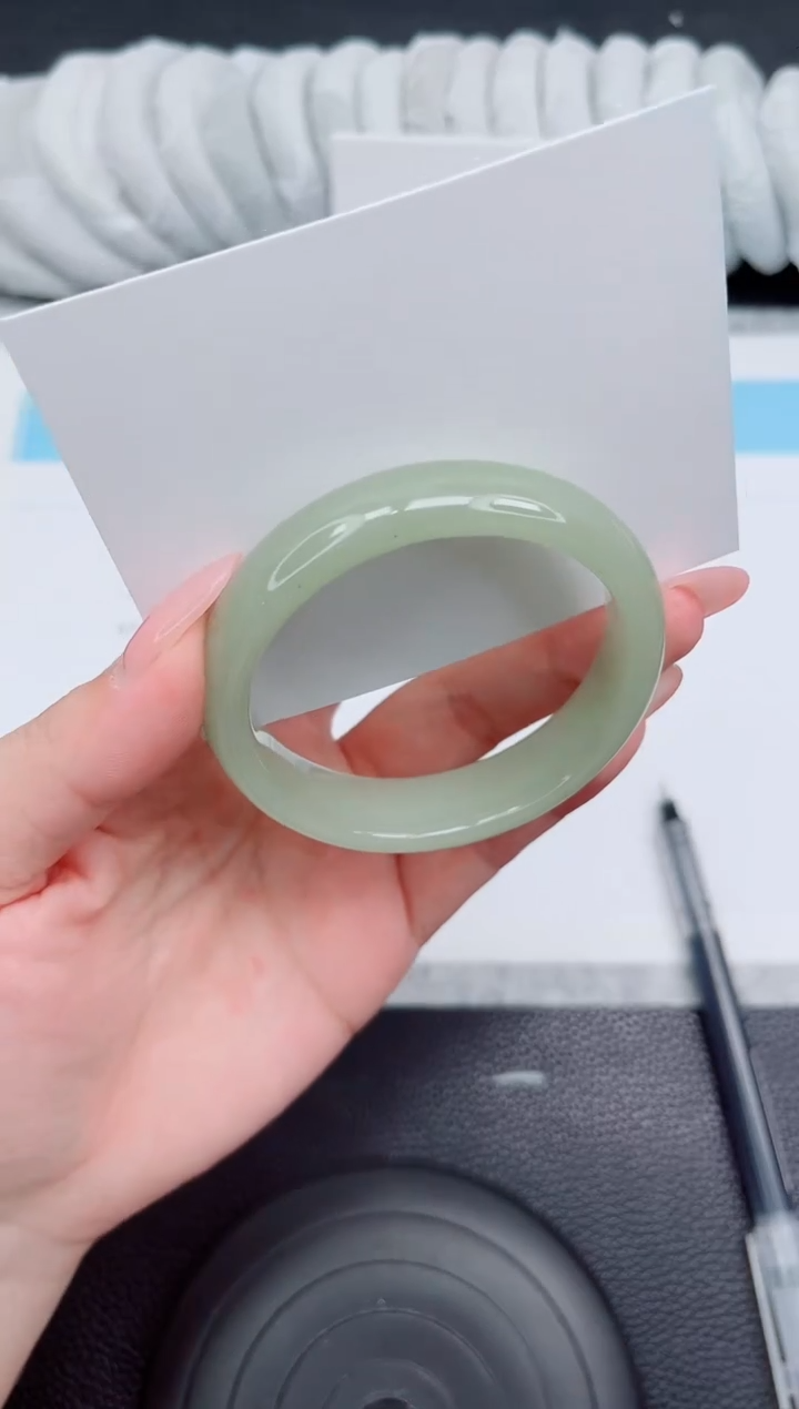 石英质玉手镯未镶嵌34-54.9