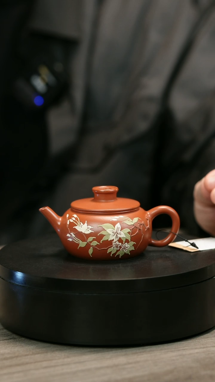 茶壶紫砂用****0H2253赵翠虹堆绘钱币巨轮