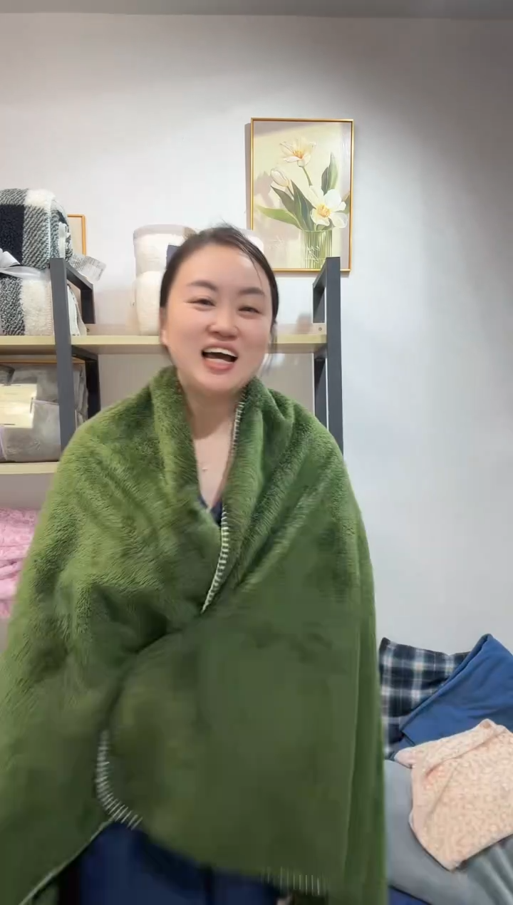 醋酯纤维130*150军绿双面北极绒