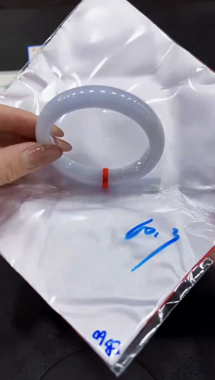 【闪购商品】翡翠手镯未镶嵌111111111