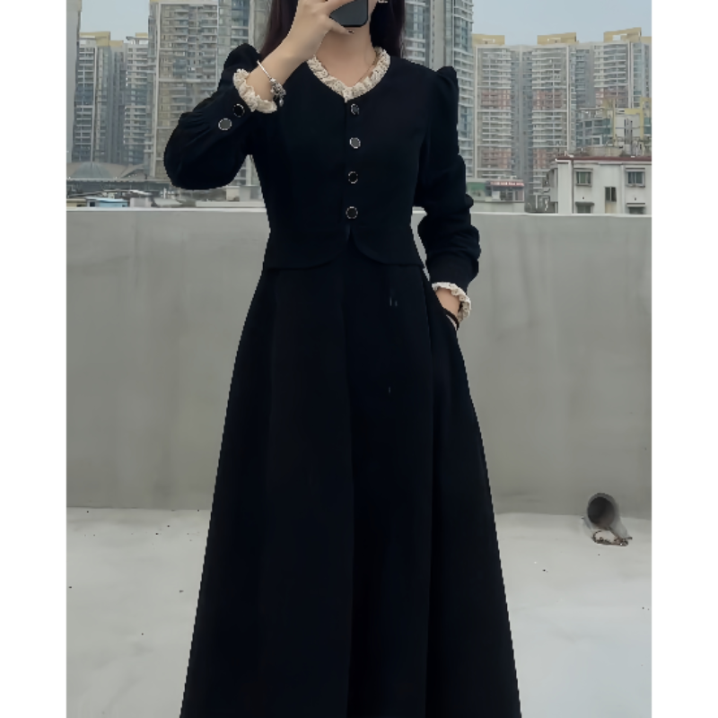 法式名媛风a字连衣裙女初秋新款高级感气质收腰显瘦假两件小黑裙 