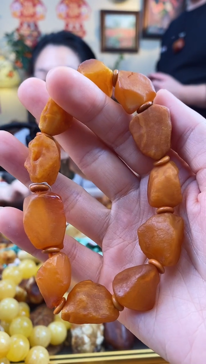【闪购商品】琥珀手串未镶嵌手串