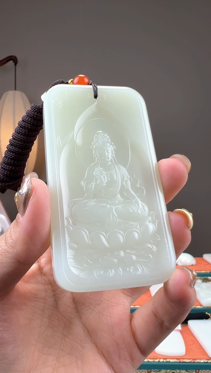 【闪购商品】和田玉颈饰未镶嵌1