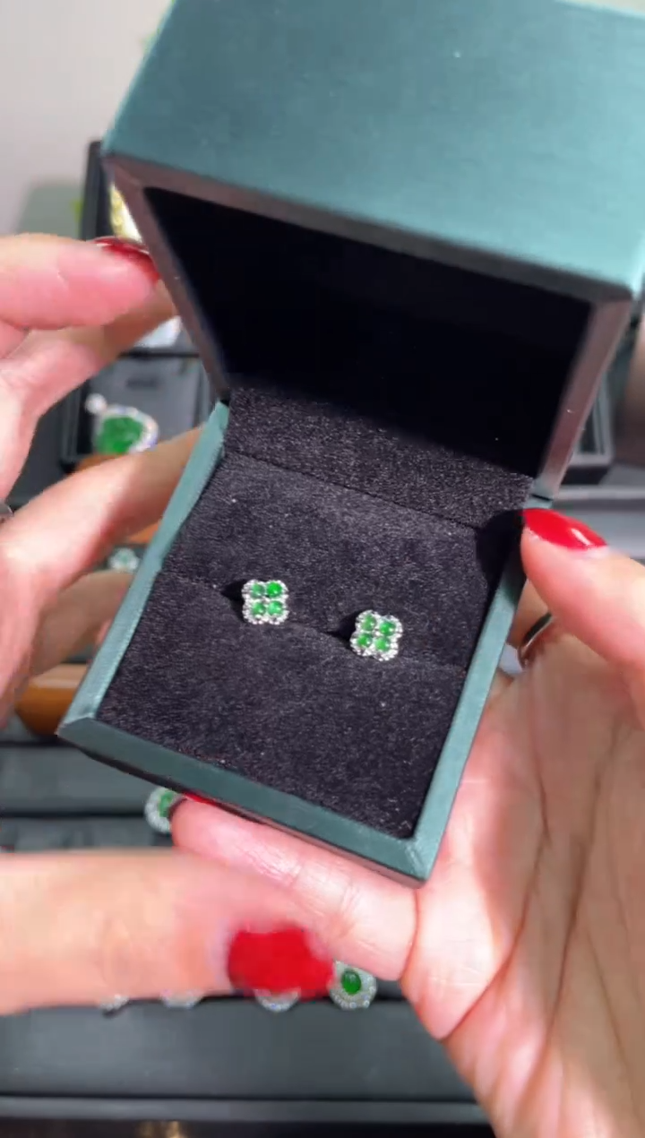 【闪购商品】翡翠耳钉未镶嵌翡翠耳钉