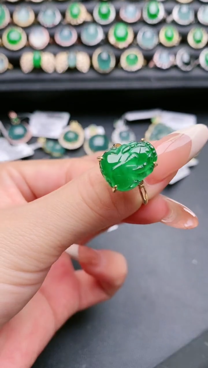 【闪购商品】翡翠戒指银S925镶嵌11111