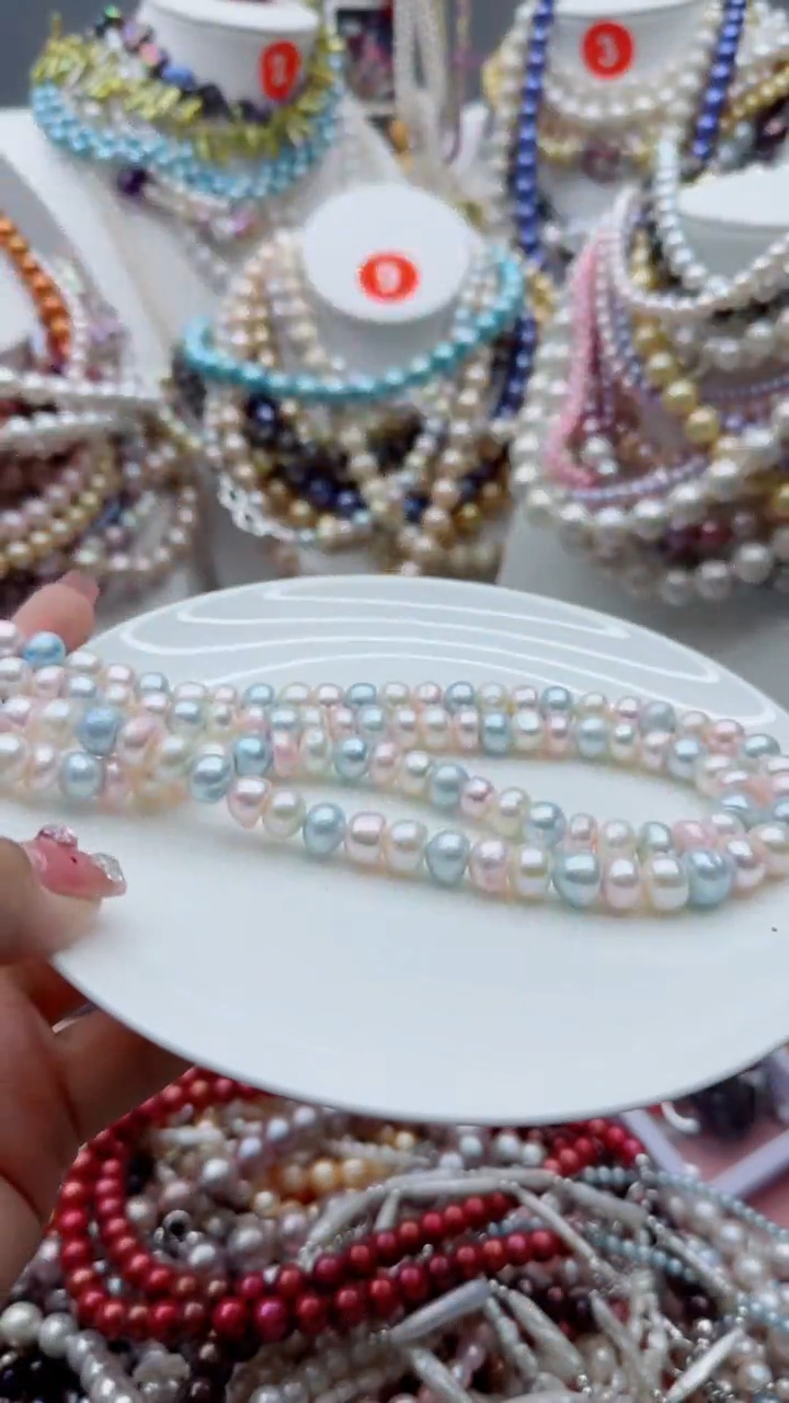 淡水珍珠未镶嵌颈饰1