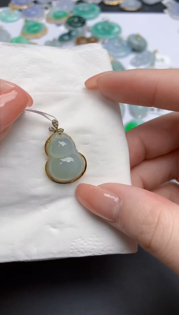 【闪购商品】翡翠颈饰18K金镶嵌天然缅甸翡翠A货