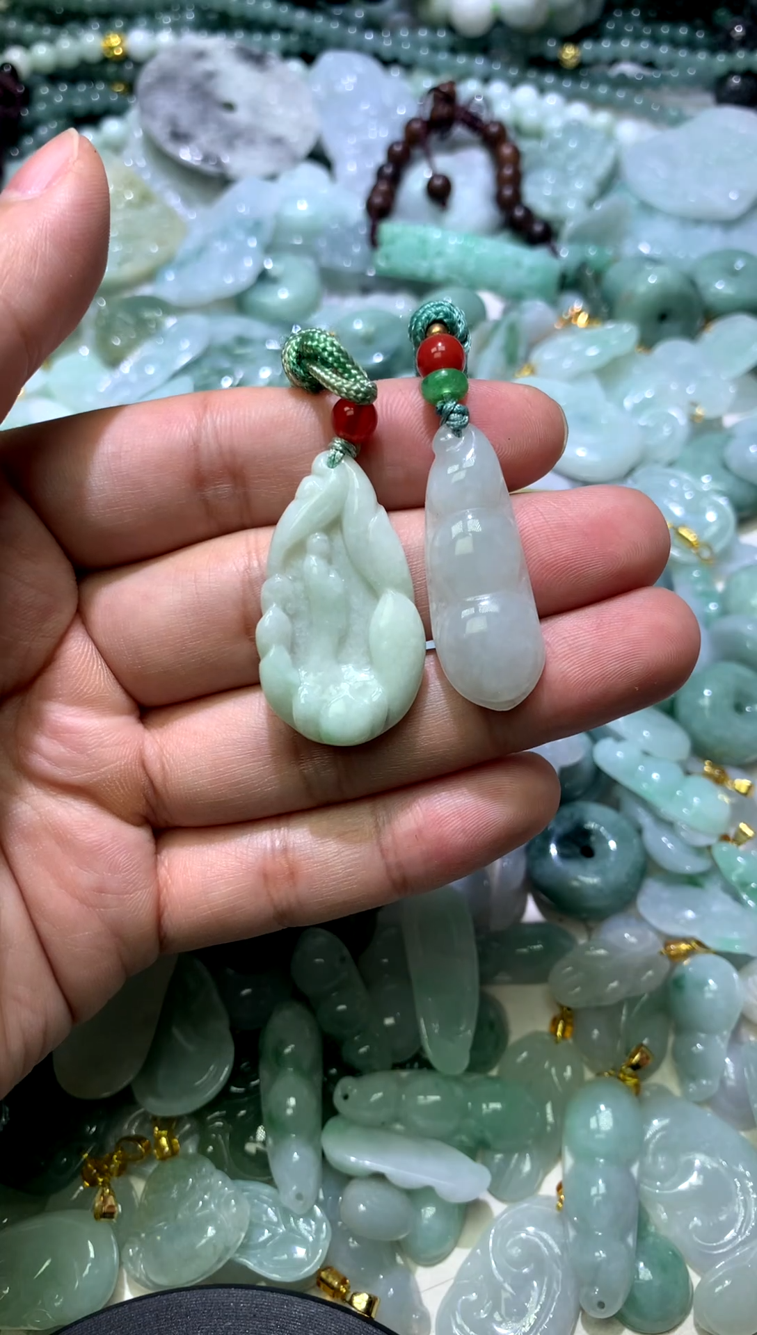 颈饰未镶嵌翡翠1